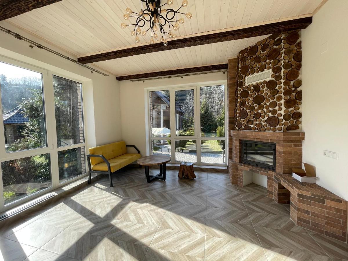 Goral Cottage New Мигове Екстер'єр фото